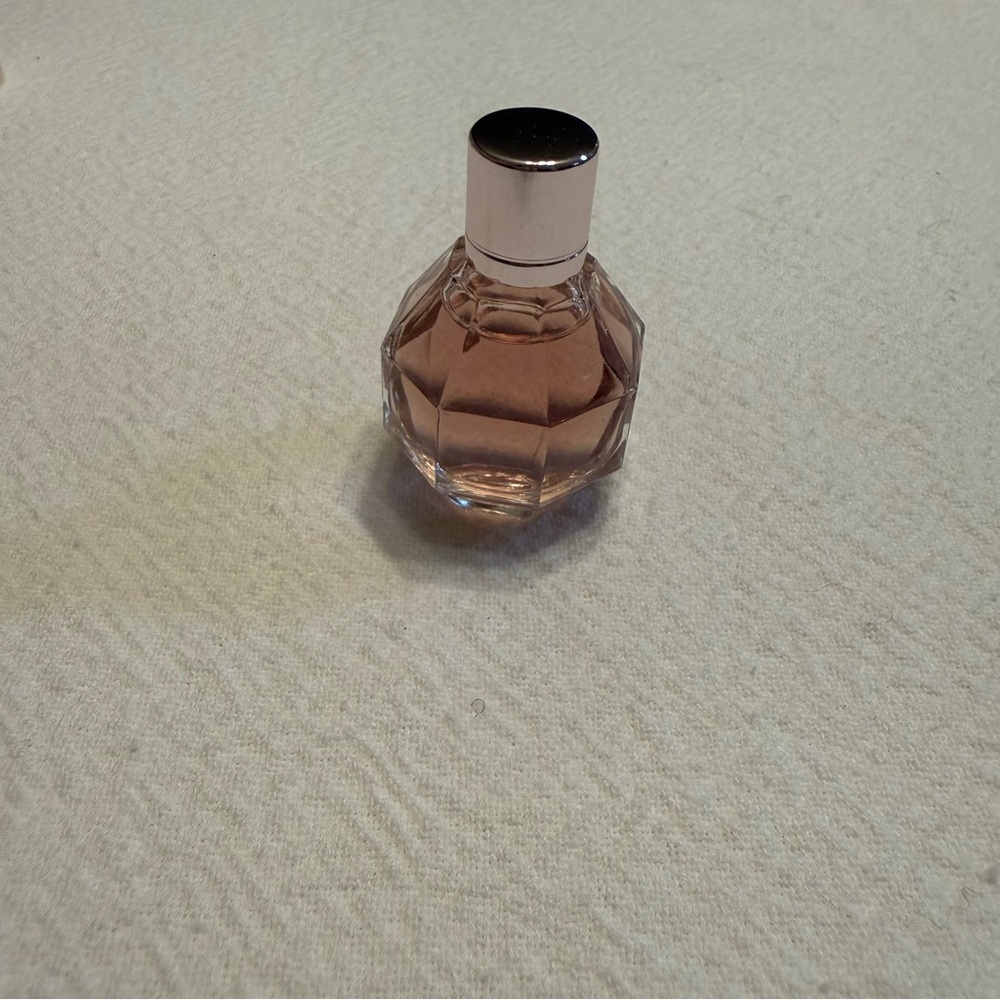 Viktor & Rolf Flowerbomb Flower BombTravel Set - Lotion Body Balm - Picture 7 of 9